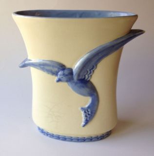 Vtg Abingdon USA Art Pottery Vase Blue Bird Cream White Lovely Flared