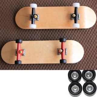   Wheels & Wooden Canadian Maple Deck Fingerboard Skateboards D48D