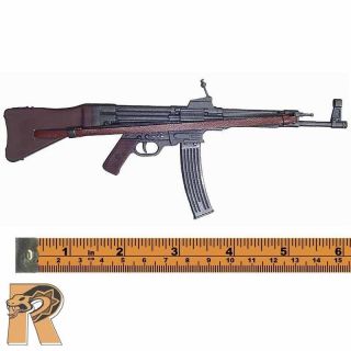 Sepp Jung   StG 44 Assault Rifle w/ Mag   1/6 Scale   Dragon Action 