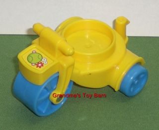Fisher Price Little People Chunky SCOOTER TRICYCLE Ball