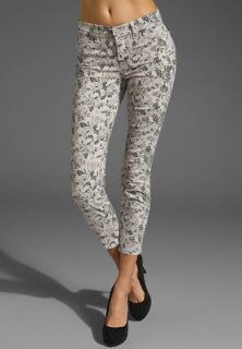 NWT J Brand denim mid rise mini floral capri pants jeans in Sugar Cane