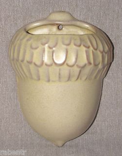 Vintage Frankoma Pottery Wall Pocket Vase Acorn Desert Gold Light 