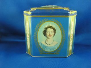 Gray Dunn H.M. Queen Elizabeth II Coronation Biscuit Tin