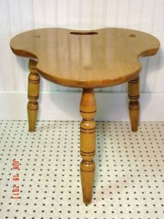   STYLE 3 LEG STOOL HARD MAPLE CUT OUT HANDLE VINTAGE KITCHEN CHAIR