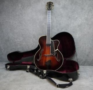 archtop guitar in Electric