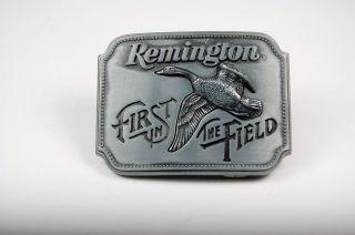 Buckle Vintage Pewter First in Field Remington Canada Goose Sid Bell 