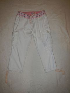 Hollister Capri cargo style pants khaki tan size 3 adorable