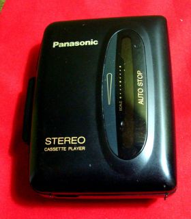 GENUINE PANASONIC RQ P30 PORTABLE STEREO CASSETTE PLAYER TESTED