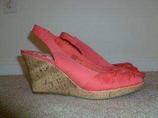 WOMENS SIZE 9 AMERICAN EAGLE PAYLESS CORK WEDGE SHOES FUCSIA WHITE