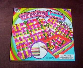 Newly listed WEAVING LOOM for POT HOLDERS   NEW in BOX  Free 