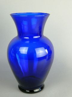 VINTAGE LARGE COBALT BLUE GLASS FLOWER VASE 10 TALL