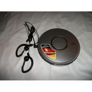 Sony D EJ011   Walkman CD Player   Used Condition   In Original Pkging 