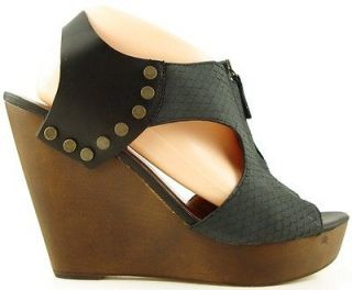 CYNTHIA VINCENT PRU Black Womens Designer Shoes Wedges Sandals 10