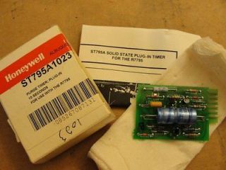 3921 New In Box, Honeywell ST795A Timer Board