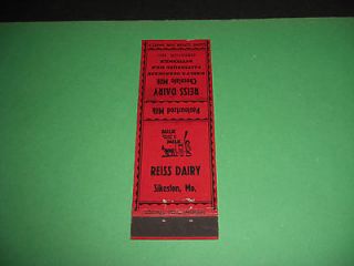 Vintage 1940s Reiss Dairy Sikeston Mo.Matchcover