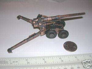 WWII Dual Wheel Howitzers 54mm Scale