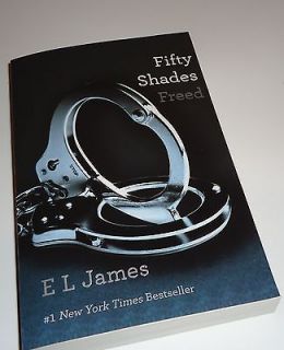 EL E.L. JAMES SIGNED 50 FIFTY SHADES OF GREY FREED book W/COA
