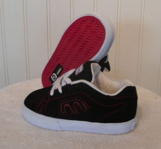 NEW Etnies Toddler Calli Vulc SMU Toddler Boys Shoes 8 Black/Red MSRP$ 