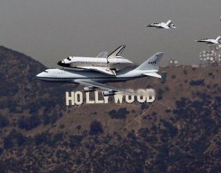 Hollywood Photo Nasa Space Shuttle Endeavour Museum Program Boeing 747 