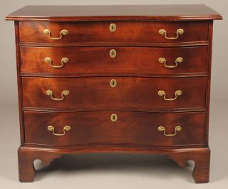 Fine American Chippendale Reverse Serpentine Front Chest of Drawers c 