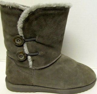 Gray Suede Fuzzy Lined Two Button Mid Calf Grey Boots Excellen​t 