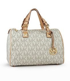 MICHAEL Michael Kors Handbags Show all 126 results &