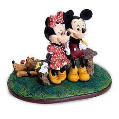 Puppy Love Mickey Mouse and Minnie Mouse Figurine