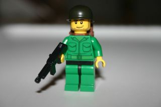   Lego WWII World War 2 Thompson Soldier Minifig Army Builder Minifigure