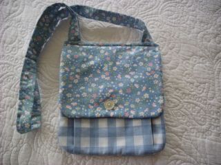 HANDMADE SHOULDER STRAP PURSE   PERFECT SIZE COMPARTMENTS FOR NOOK 