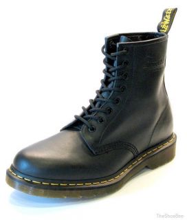 NEW Dr. Martens BLACK GREASY 1460 Boots UK 8 US 9