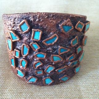 Vintage Bell Pure Copper And Turquoise Cuff 4.2Oz