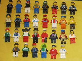 30 Lego MINIFIGS / Figures / PEOPLE    Huge Bulk Lot of little men 
