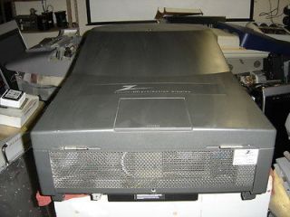 Zenith PRO 1200/Barco Cine 8 Onyx CRT video projector. 1080p