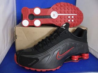 Nike Shox R4 SZ 10 BLACK WHITE VARSITY RED RARE NIB ( 104265 020 )