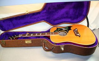 1995 EXCELLENT ~ Gibson DOVE Accoustic Guitar with Hard Case ~ MUST 