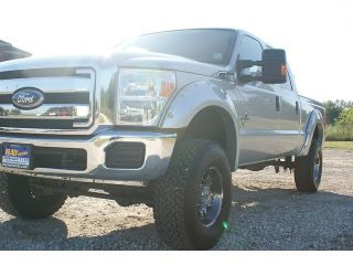 Ford  F 250 4WD Crew Cab 2011 FORD F250 4X4 DIESEL SUPERCREW WITH 6 