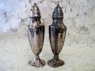Vintage Viking Salt & Pepper Shakers C. 15 42 E.P. Lead Made In Canada