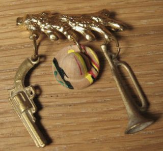 Vintage Wood Metal Gun Sombrerro Hat Trumpet Pin Floral Branch Top 