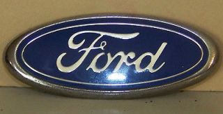 1996 2009 Ford oval grille emblem E8DB 5442550 CA