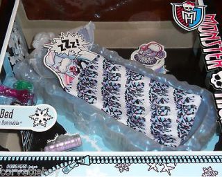 BRAND NEW RELEASE MONSTER HIGH ABBEY BOMINABLE ICE BED PLAYSET 