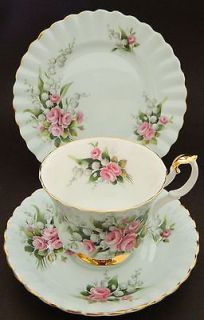ROYAL ALBERT    Unnamed   LILY OF THE VALLEY   BLUE    TRIO.