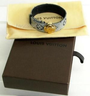 LOUIS VUITTON Denim Monogram LV Gold flower clasp Wish Bracelet,LV Box 
