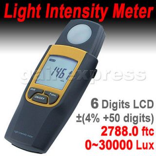   LCD Light Intesity Meter range 30,000 Lux / 2788.0 FTC + Max Min Hold