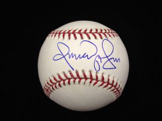 Omar Vizquel Chicago White Sox Signed Autograph Baseball MLB