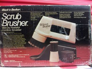 Vintage Black & Decker ScumBuster Cordless Wet/ Dry Scrubber, Model 