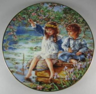 Reco Hearts & Flowers Patience Sandra Kuck Collector Plate with Box 