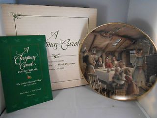 New Dept 56 A CHRISTMAS CAROL Collectors Plate THE CRATCHITS CHRISTMAS 