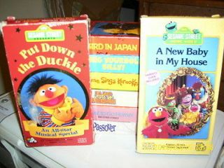 LOT OF 8 HARD TO FIND SESAME STREET VHS VIDEOS RARE OUT OF PRINT