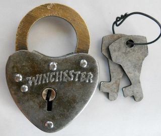 Winchester small HEART padlock firearms Lock w/ 2 keys K197