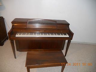 beautiful upright baldwin piano and bench  699